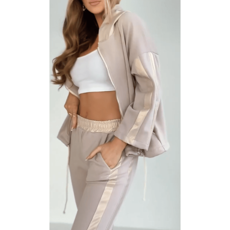 Women's leisure suit with striped hood and drawstring 🌺 Buy 2 and get free shipping