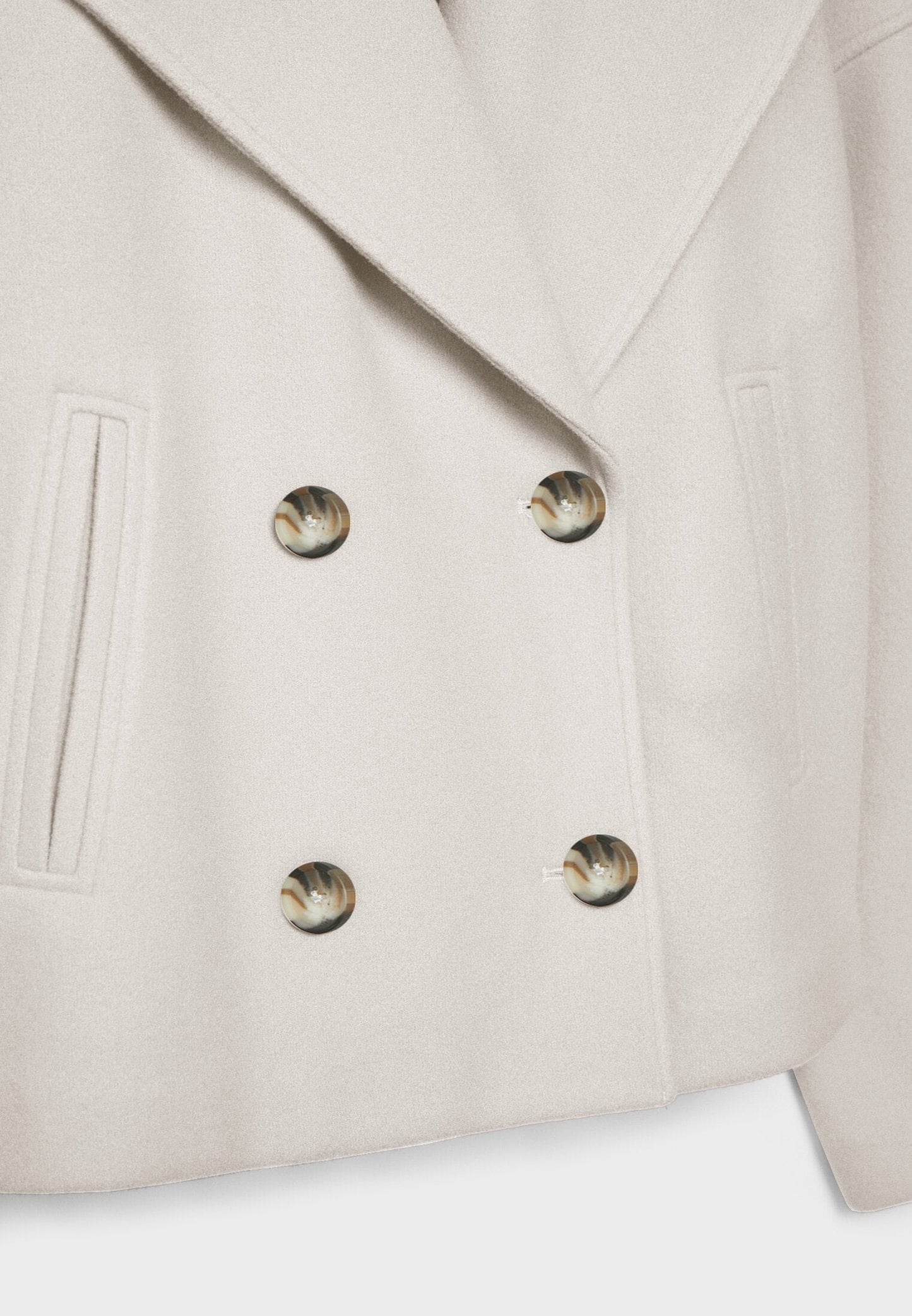 Short double-breasted jackets