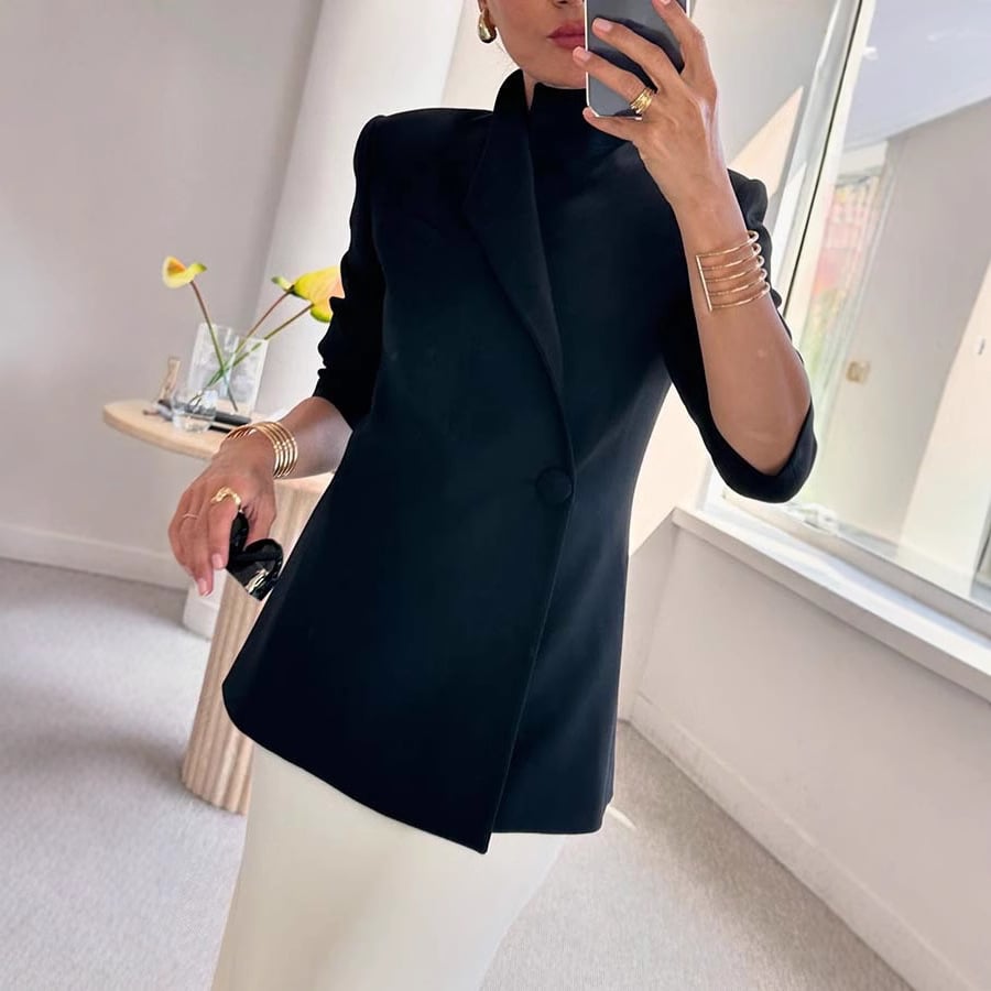 Satin Chic Blazer Magic | Almost Gone⚡