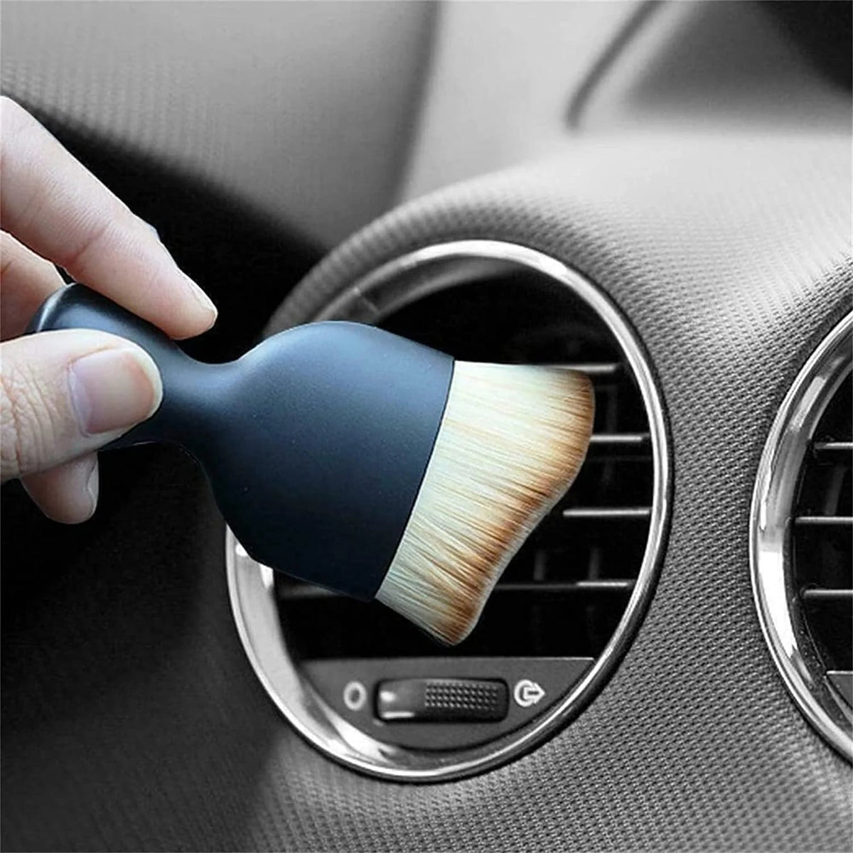 🚗Car interior cleaning brush with logo