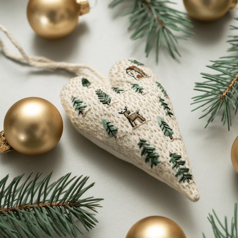 🎄Pre-Christmas Shopping: DIY Heart-Shaped Hand-Embroidered Christ Figures🎅