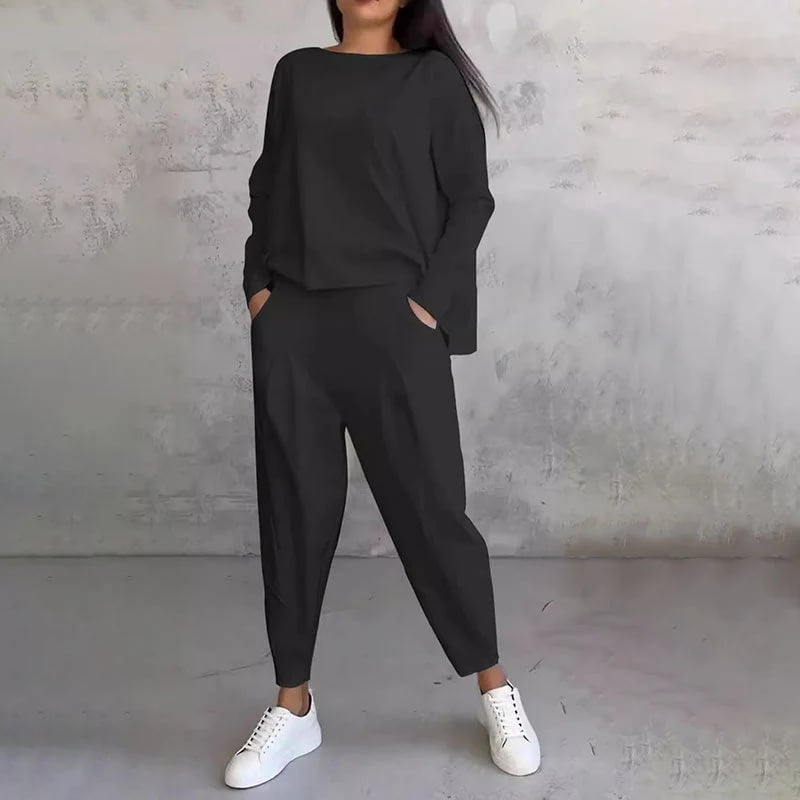 🔥Round-Neck Long-Sleeved Top & Pants 2-Piece Set